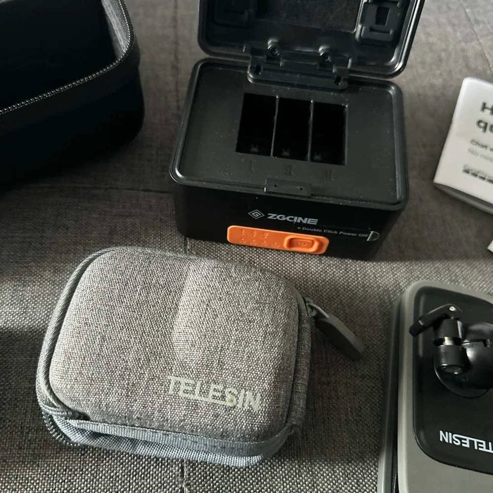 Go Pro 11 black camera with 12 piece accessories. - Picture 10 of 12